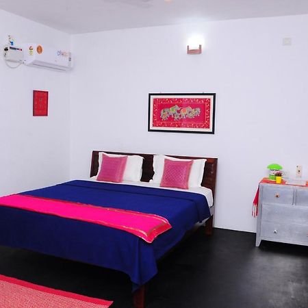 Villa Anna Pondy Puducherry Eksteriør billede
