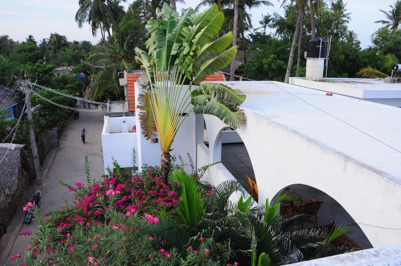 Villa Anna Pondy Puducherry Eksteriør billede